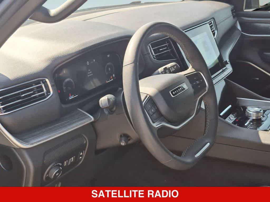 Used 2024 Jeep Wagoneer L Series II w/ Flexible Seating Group AWD/4WD image 2