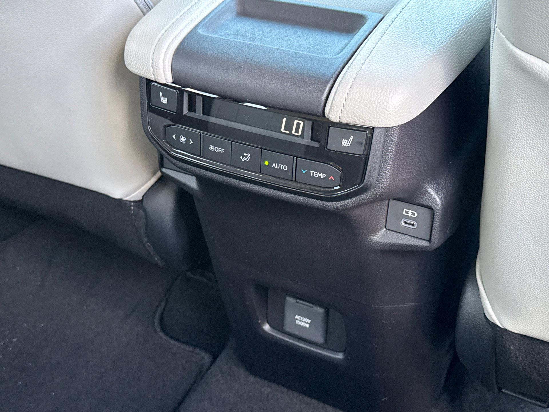 Certified 2026 Toyota Grand Highlander Limited image 21