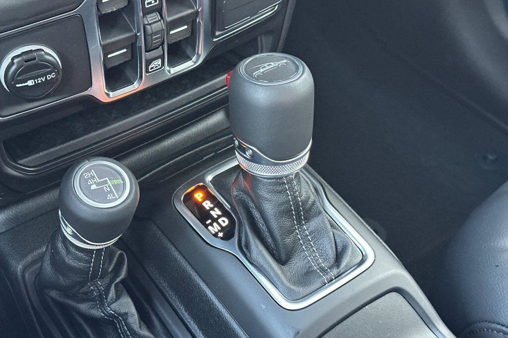 New 2026 Jeep Gladiator Sport AWD/4WD image 20