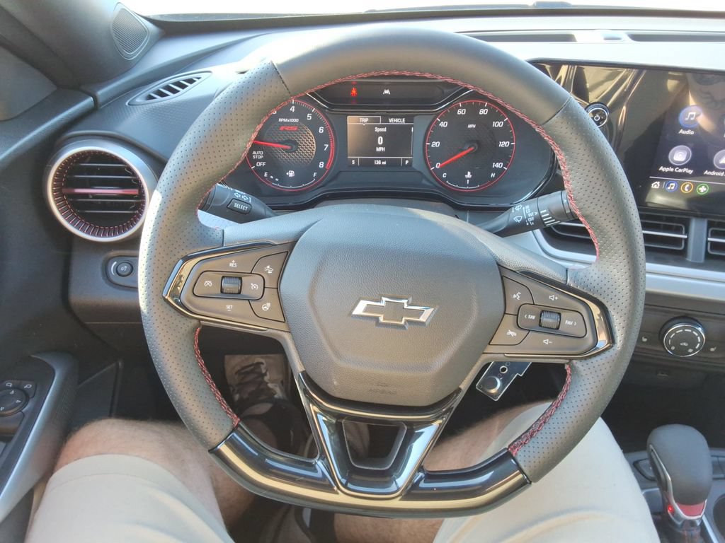 New 2026 Chevrolet Trax RS w/ Sunroof Package FWD image 24