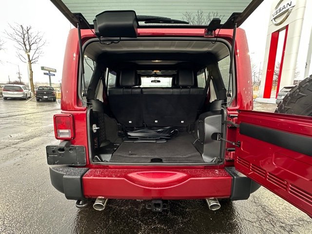 Used 2012 Jeep Wrangler Altitude image 21