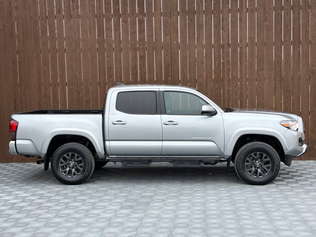 Used 2022 Toyota Tacoma SR5 image 9