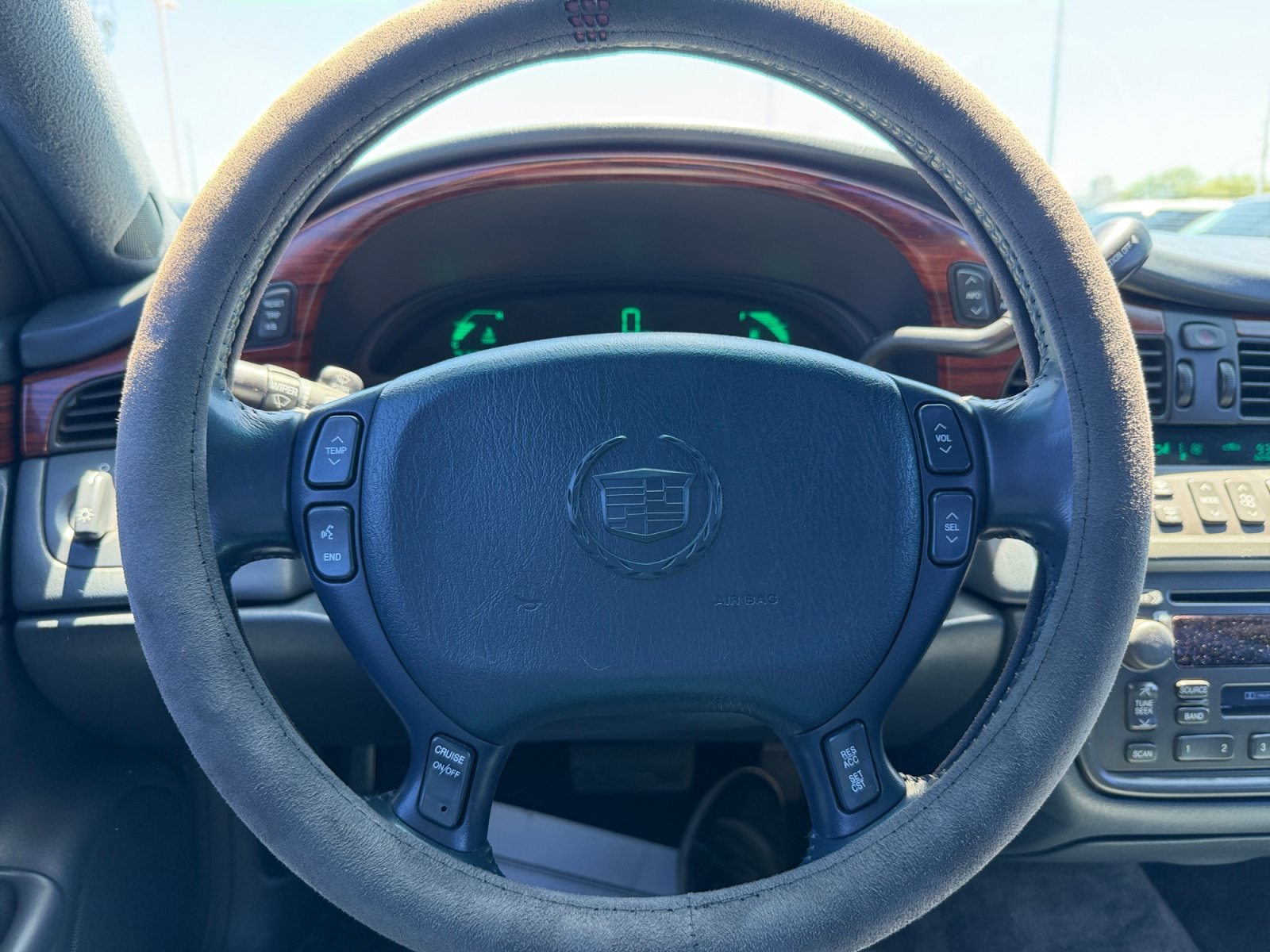 Used 2003 Cadillac De Ville Limousine FWD image 9