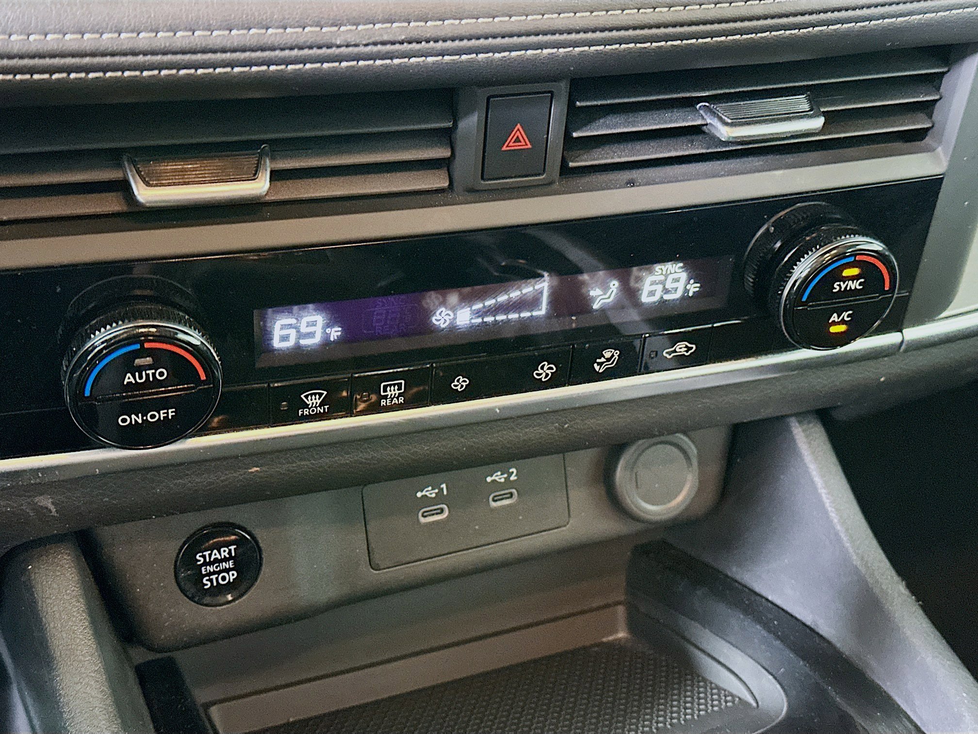 Used 2025 Nissan Rogue SV image 23