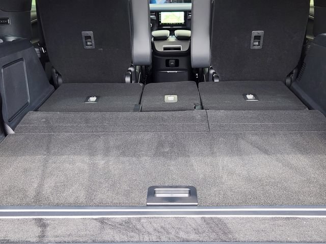 New 2026 Lincoln Navigator Reserve w/ Jet Appearance Package AWD/4WD image 17