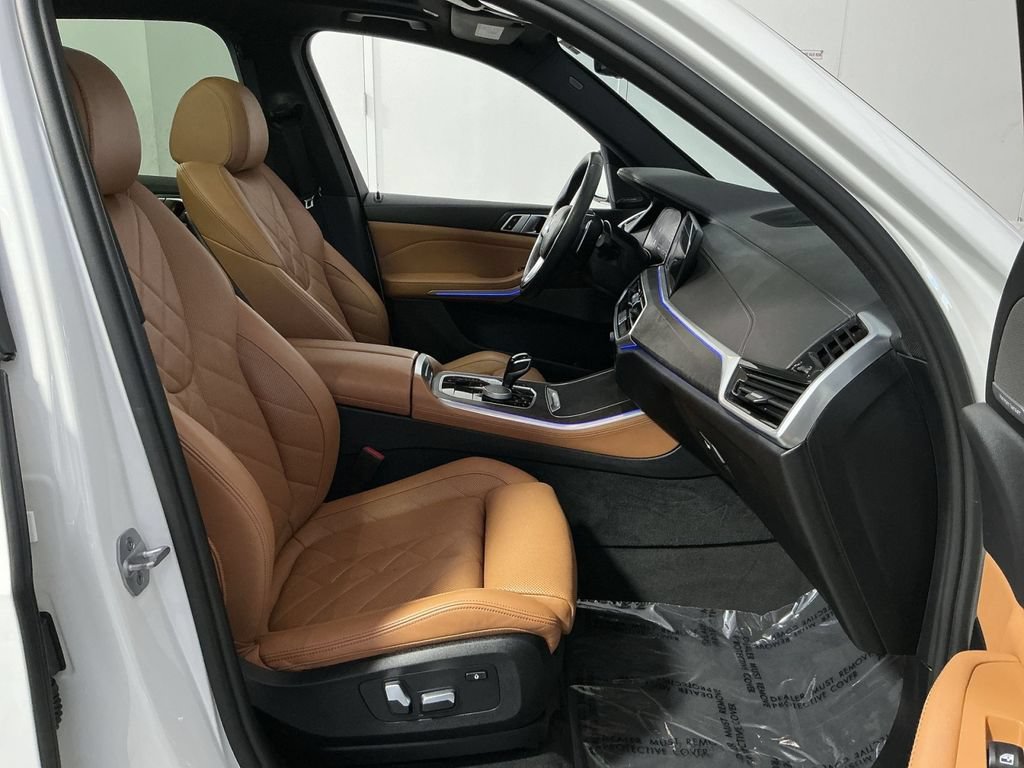 Used 2023 BMW X5 xDrive40i w/ Premium Package AWD/4WD image 27