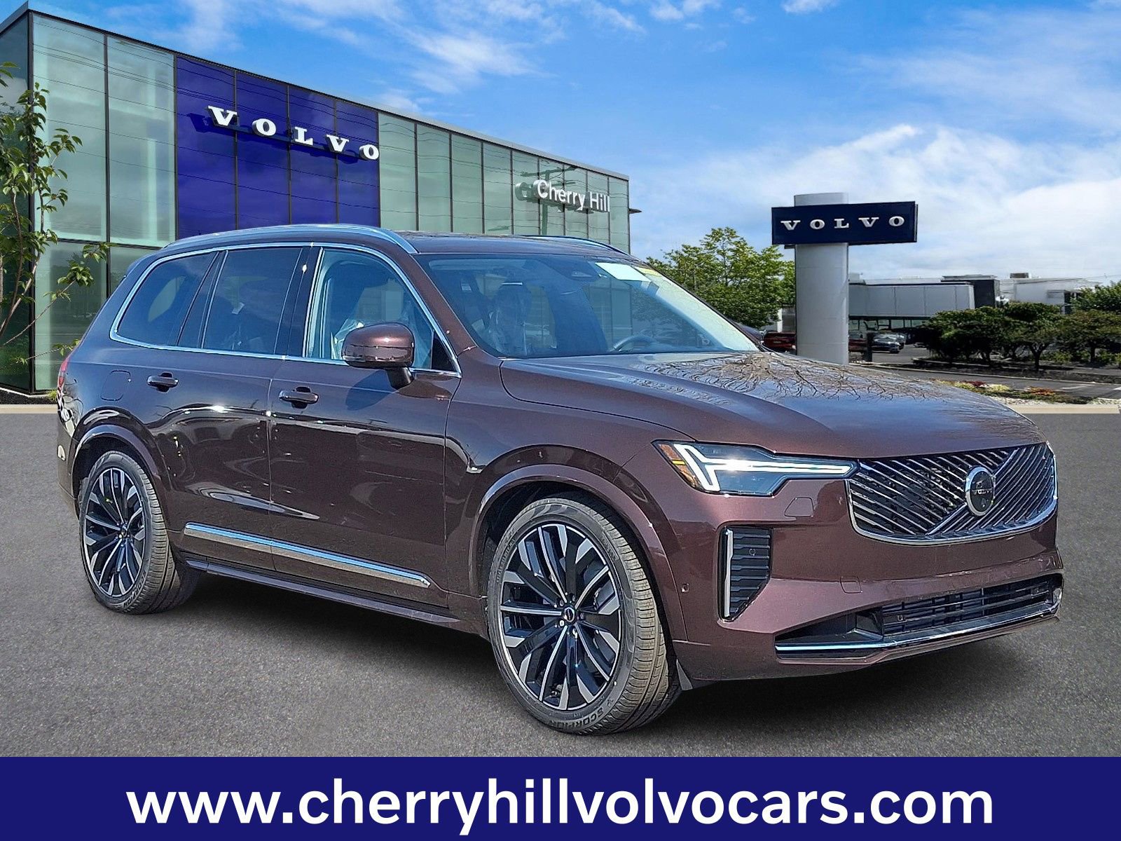 New 2026 Volvo XC90 T8 Ultra w/ Protection Package Premier image 1