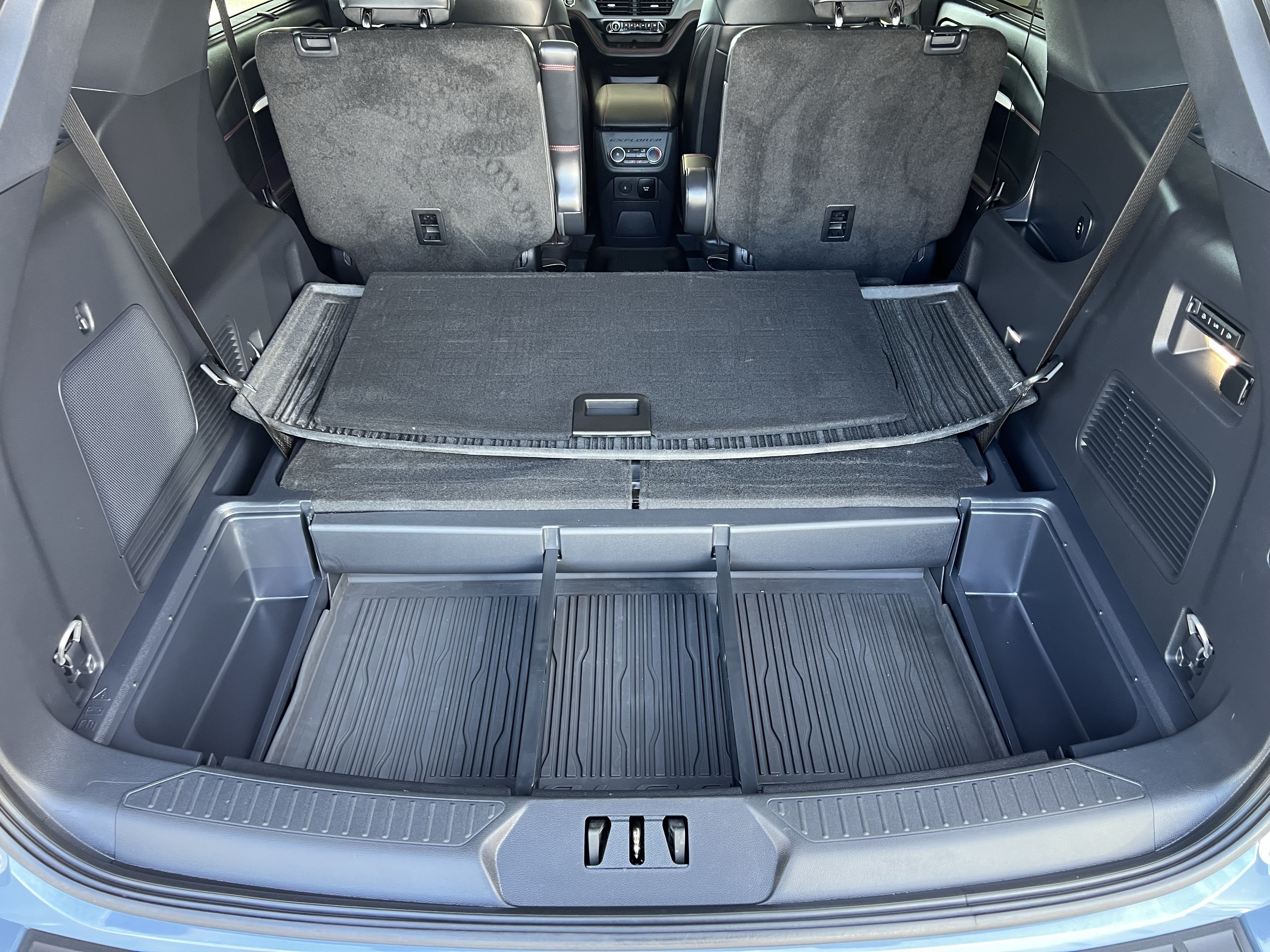Used 2025 Ford Explorer ST AWD/4WD image 63