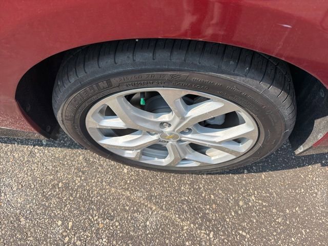 Used 2018 Chevrolet Volt Premier w/ Driver Confidence Package image 5