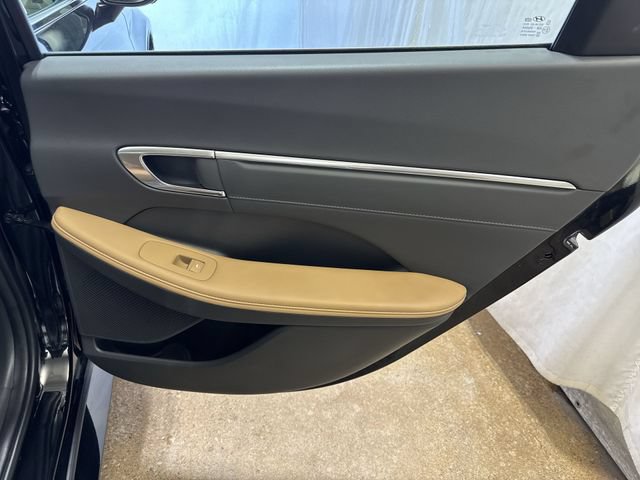 Used 2023 Hyundai Sonata Limited FWD image 28