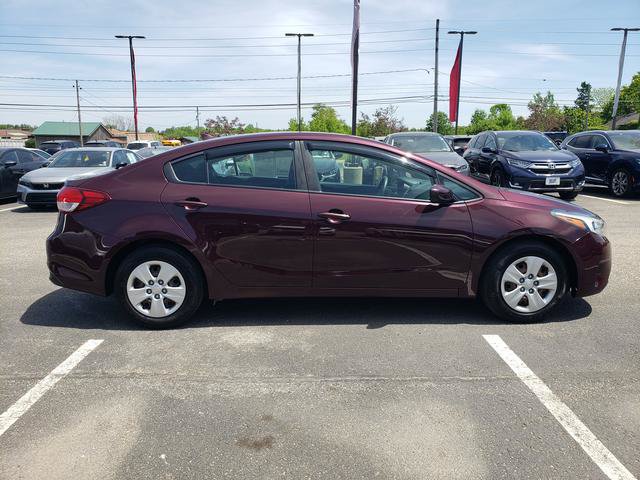 Certified 2018 Kia Forte LX FWD image 2