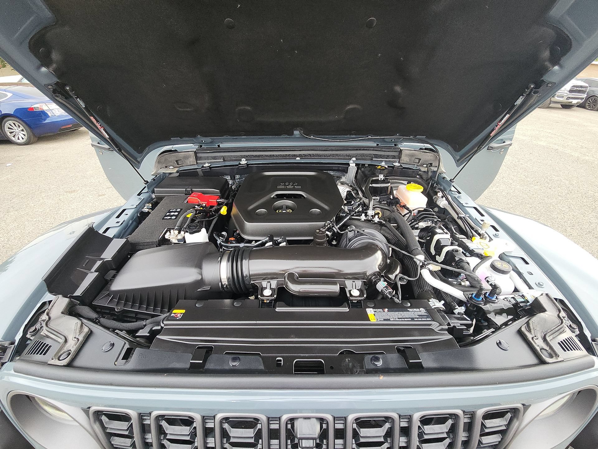 Certified 2026 Jeep Wrangler Rubicon AWD/4WD image 17