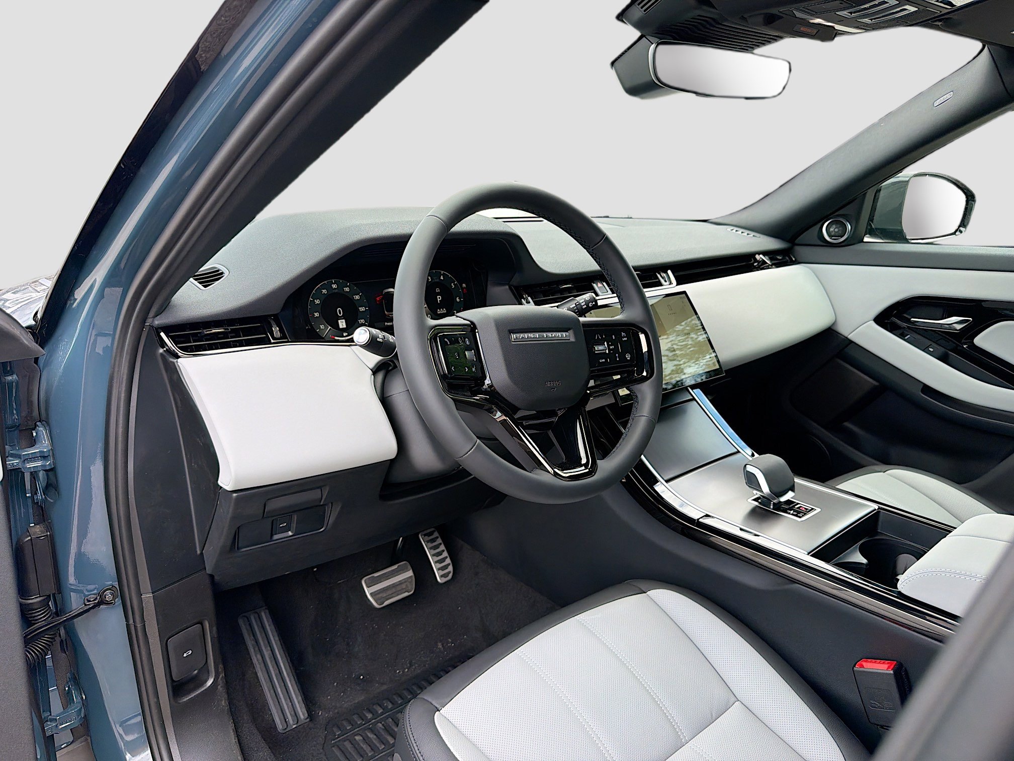 New 2026 Land Rover Range Rover Evoque Dynamic SE AWD/4WD image 26