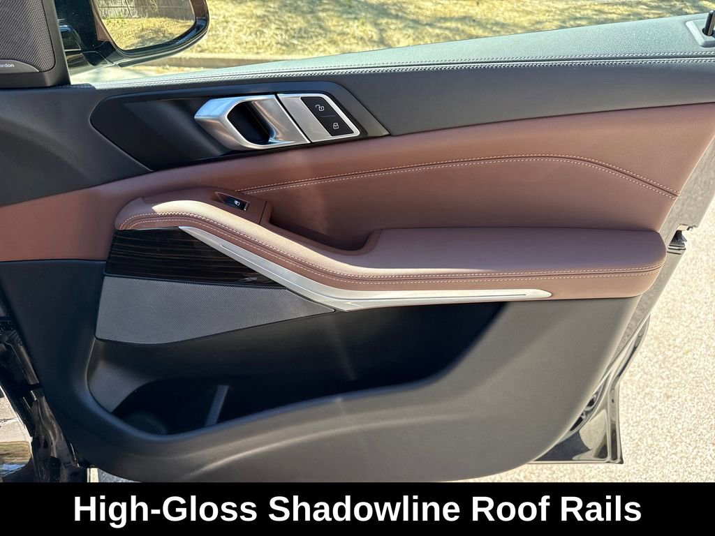 Used 2024 BMW X5 xDrive40i w/ M Sport Package image 33