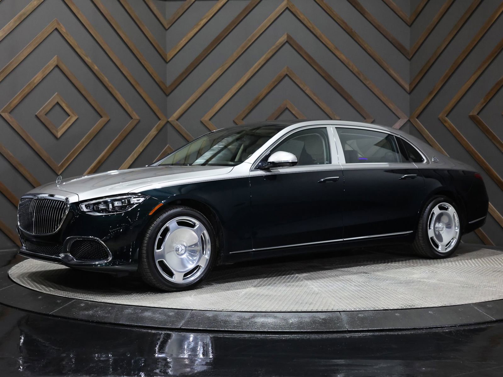 Used 2024 Mercedes-Benz Maybach S 580 4MATIC image 6