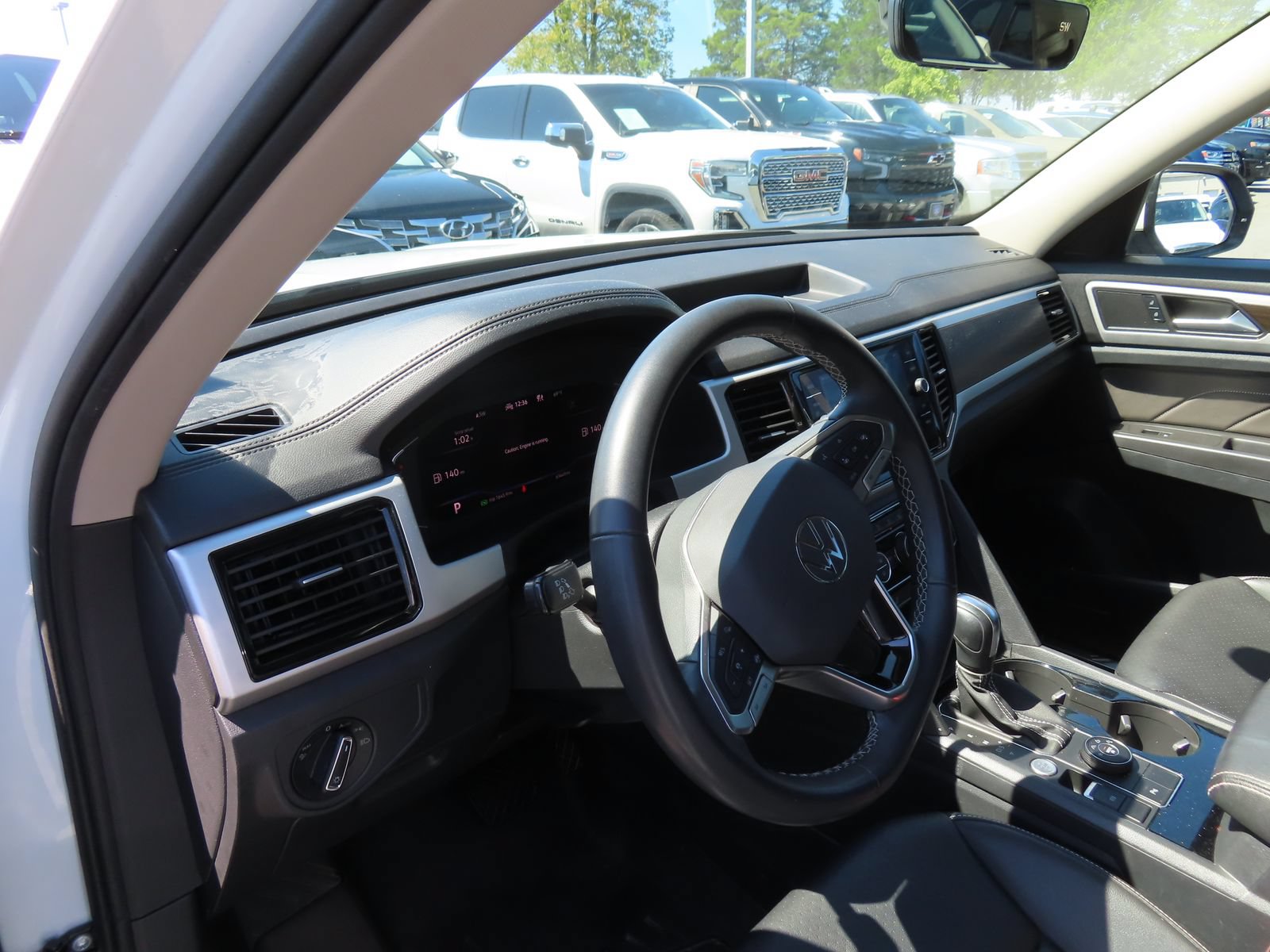 Used 2022 Volkswagen Atlas SE AWD/4WD image 14