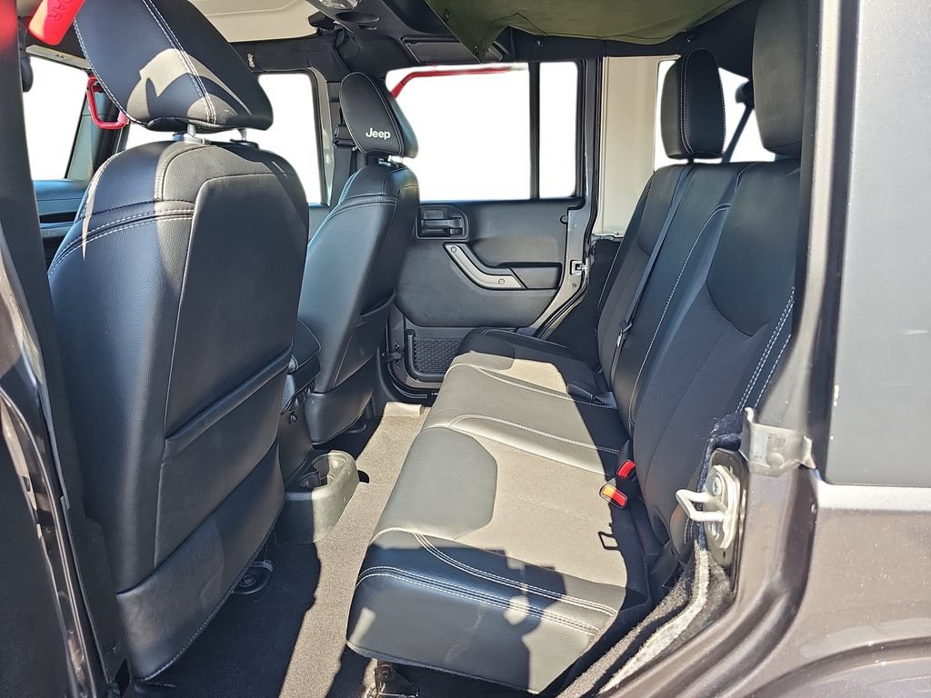 Used 2018 Jeep Wrangler Unlimited Sport AWD/4WD image 14