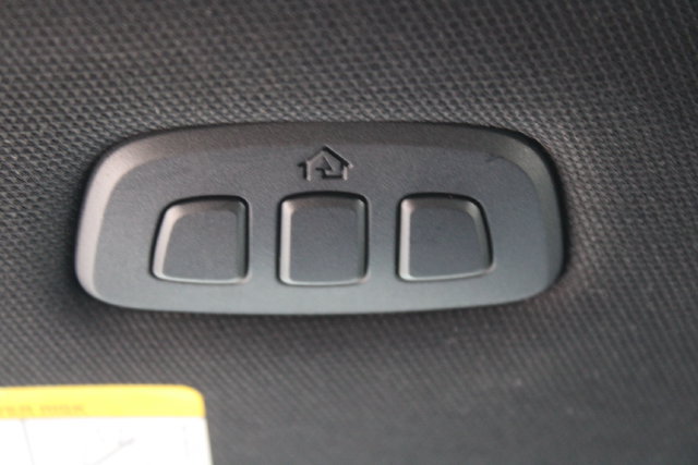 Used 2025 Ford F150 Raptor AWD/4WD image 39