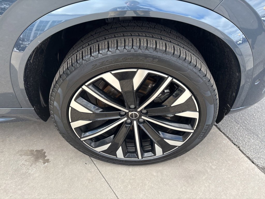 Certified 2025 Volvo XC90 B5 Plus image 14
