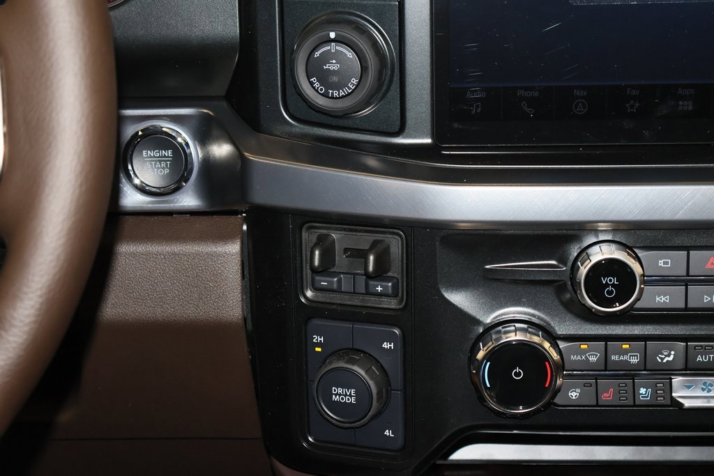 New 2025 Ford F350 King Ranch w/ Chrome Package image 24