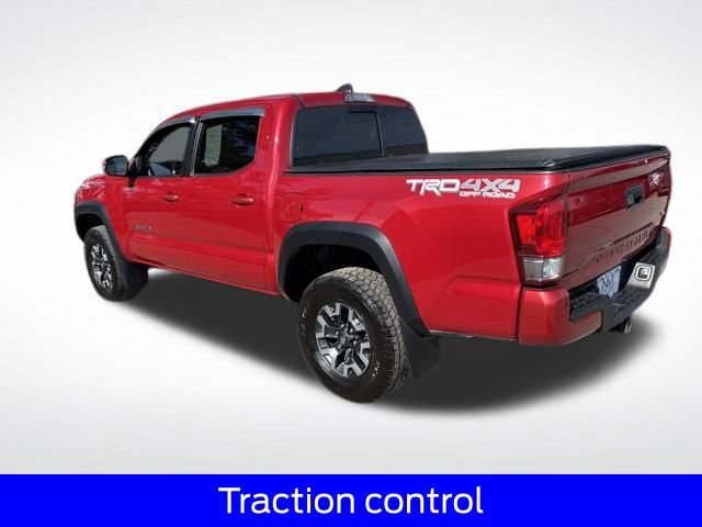 Used 2017 Toyota Tacoma TRD Off-Road image 5