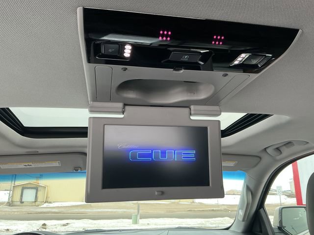 Used 2017 Cadillac Escalade Premium Luxury image 63