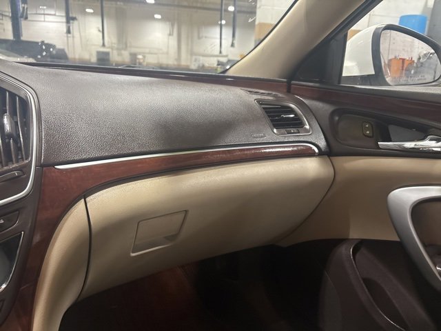 Used 2014 Buick Regal Turbo image 20