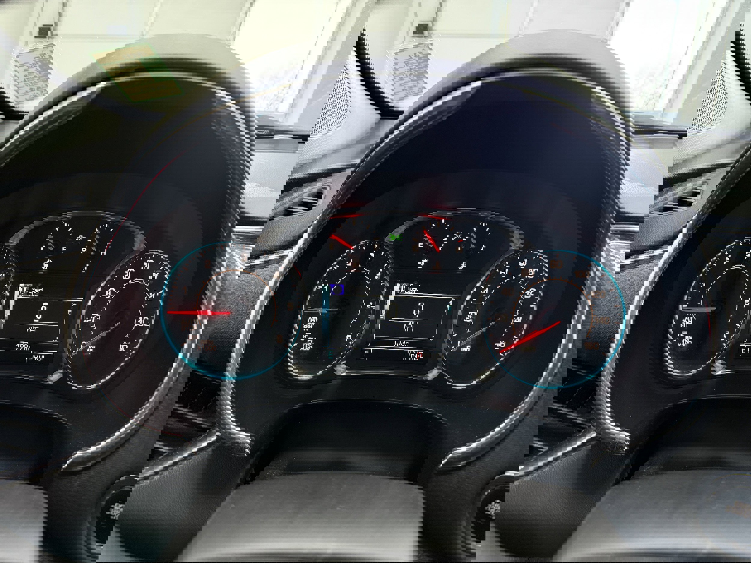 Used 2018 Chevrolet Malibu LT image 16