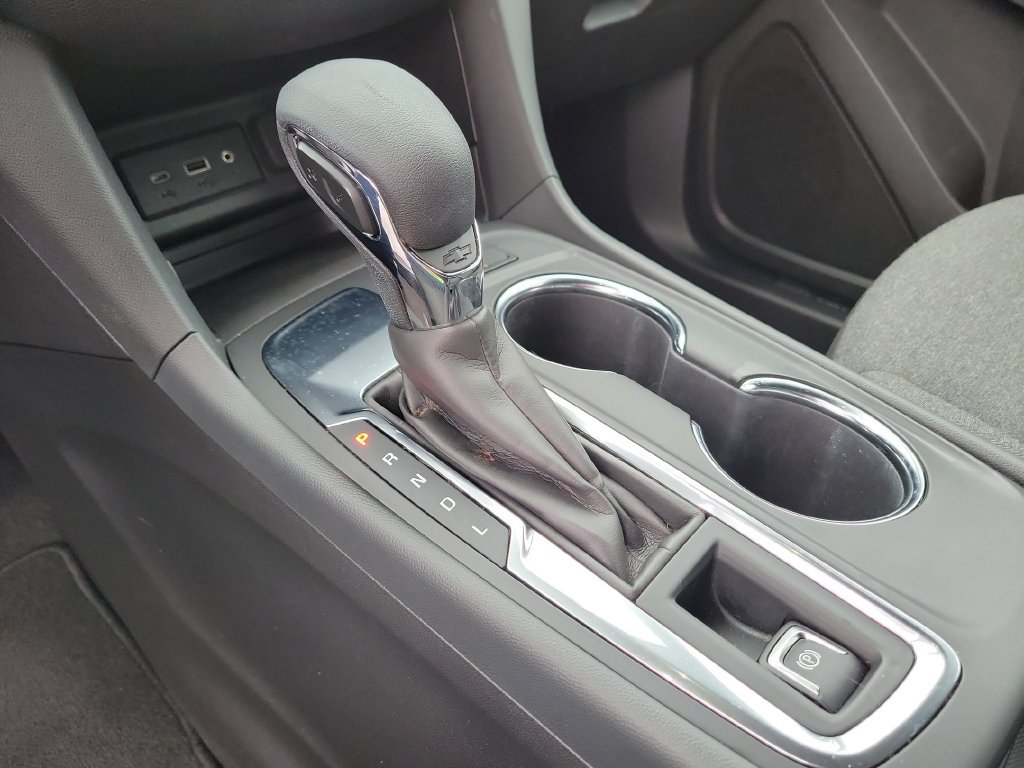 Used 2024 Chevrolet Equinox LT FWD image 35