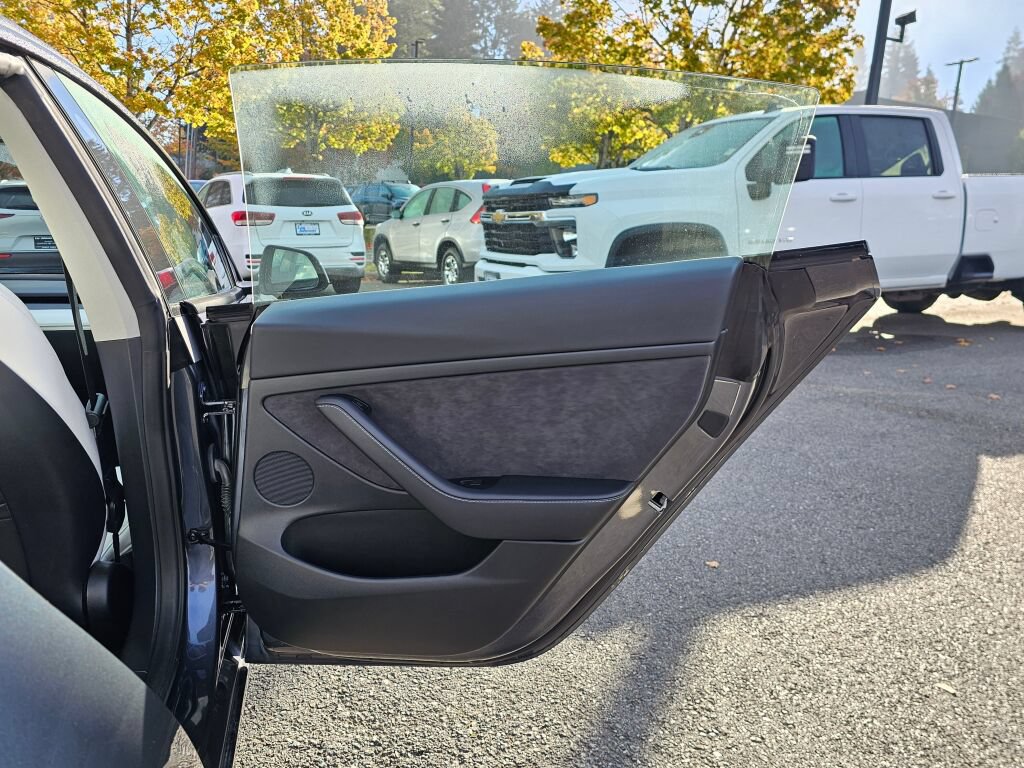 Used 2023 Tesla Model 3 Long Range AWD/4WD image 22
