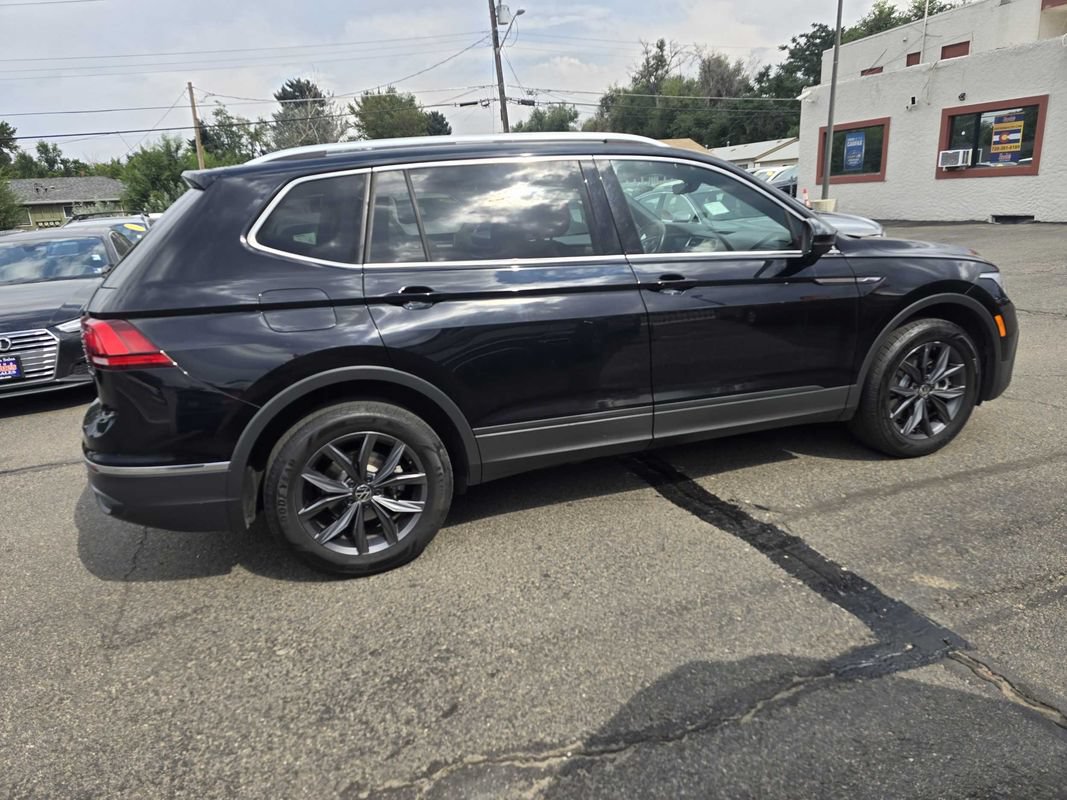 Used 2023 Volkswagen Tiguan SE AWD/4WD image 10
