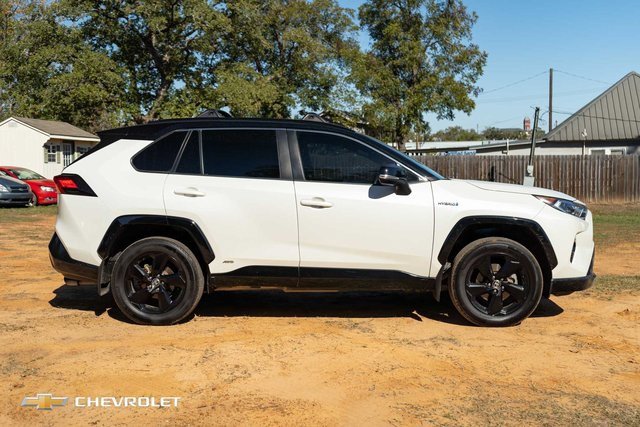 Used 2021 Toyota RAV4 XSE image 4