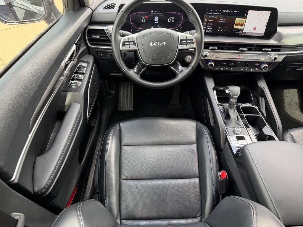 Used 2024 Kia Telluride LX FWD image 10
