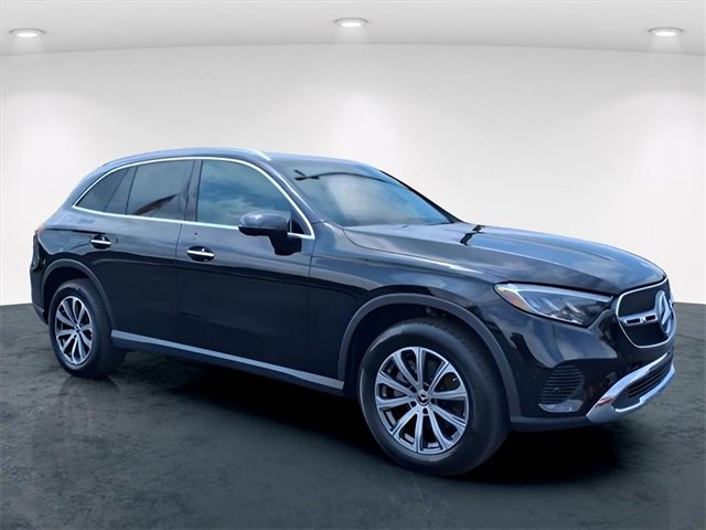 Used 2024 Mercedes-Benz GLC 300 image 17