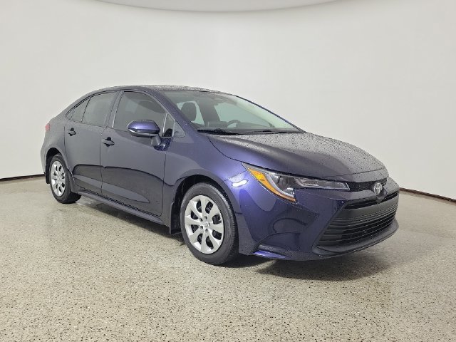 Used 2026 Toyota Corolla LE FWD image 4