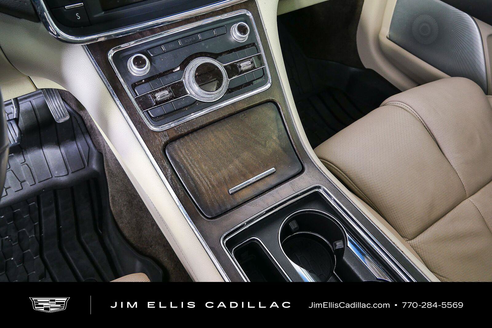 Used 2018 Lincoln Continental Reserve FWD image 15