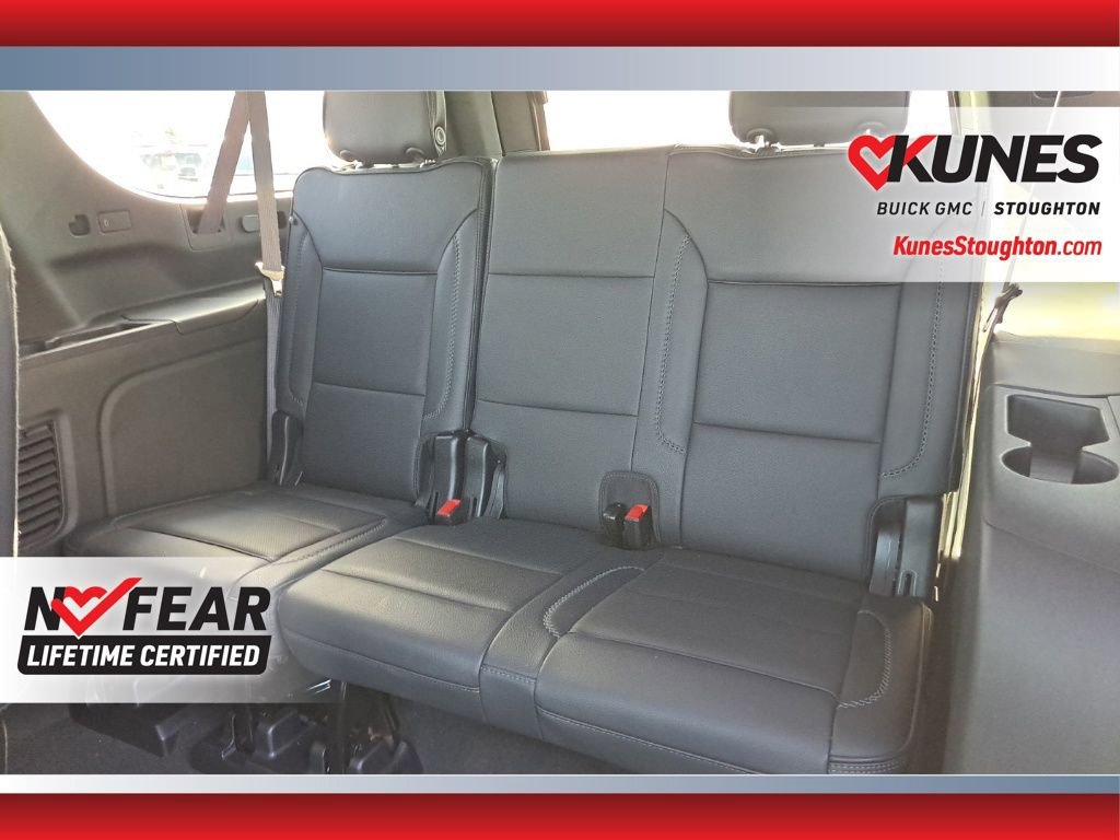 Used 2025 GMC Yukon XL Denali image 42