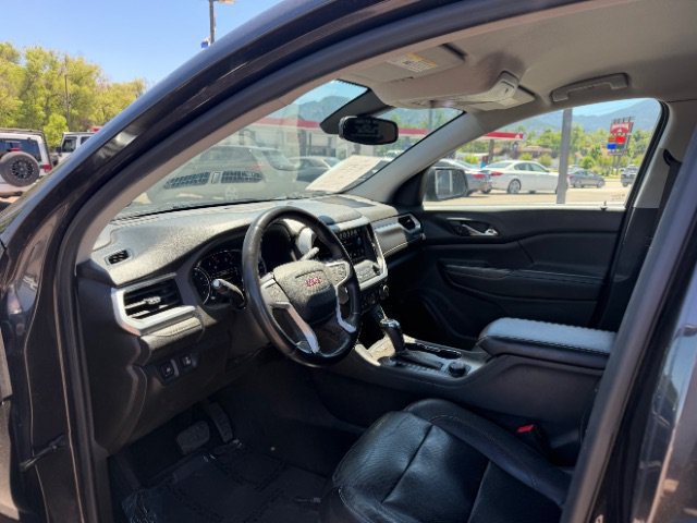 Used 2018 GMC Acadia SLT AWD/4WD image 25