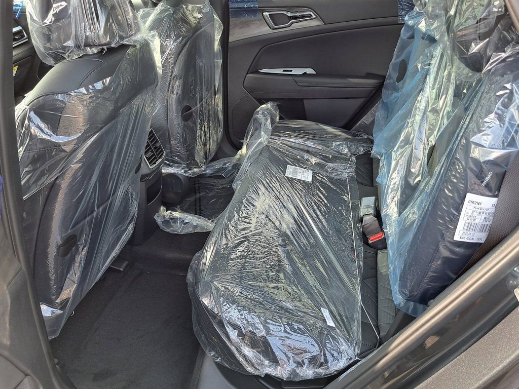 New 2025 Kia Sportage X-Line image 13