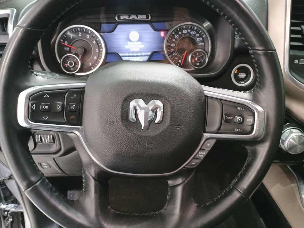 Used 2022 RAM 1500 Laramie AWD/4WD image 14