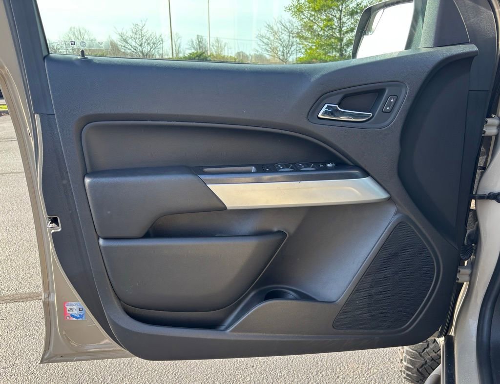 Used 2021 Chevrolet Colorado ZR2 image 12