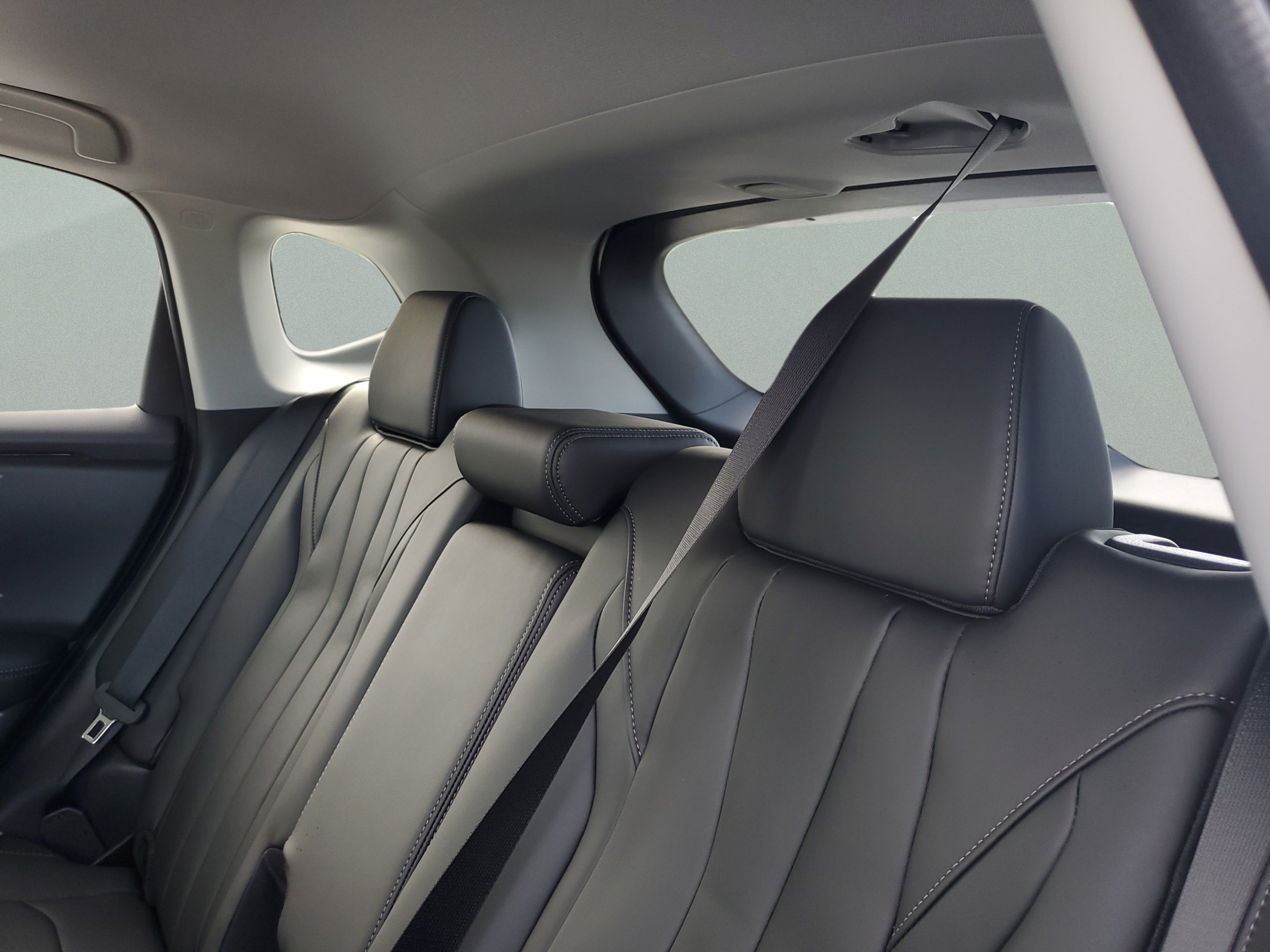 New 2026 Acura ADX FWD image 10