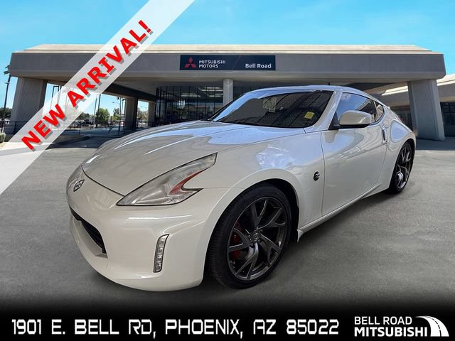 Used 2013 Nissan 370Z Touring w/ Sport Pkg RWD image 1