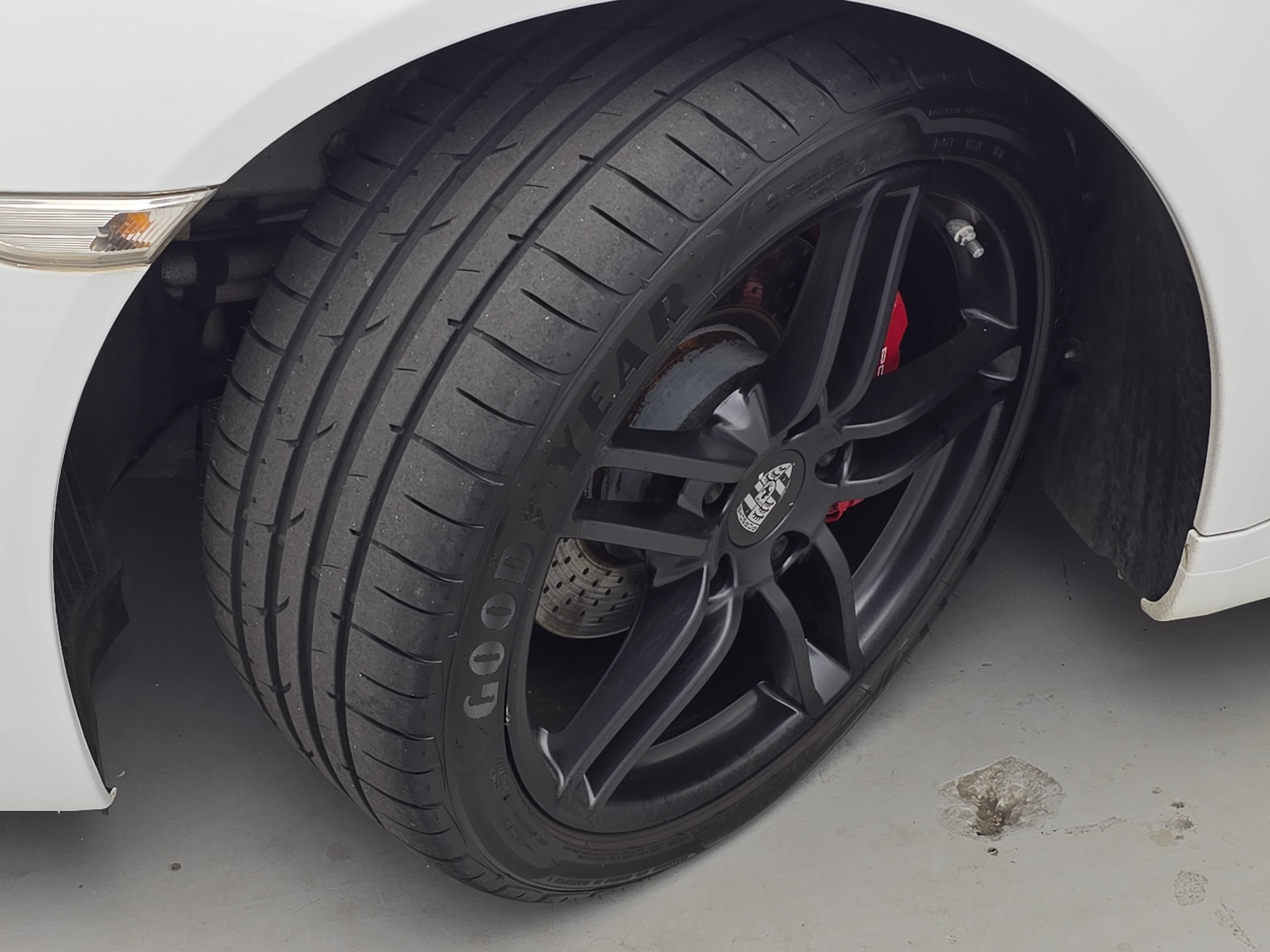 Certified 2014 Porsche 911 Carrera RWD image 26