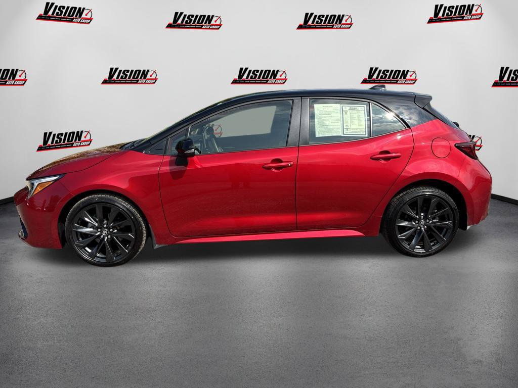 Used 2025 Toyota Corolla XSE FWD image 2