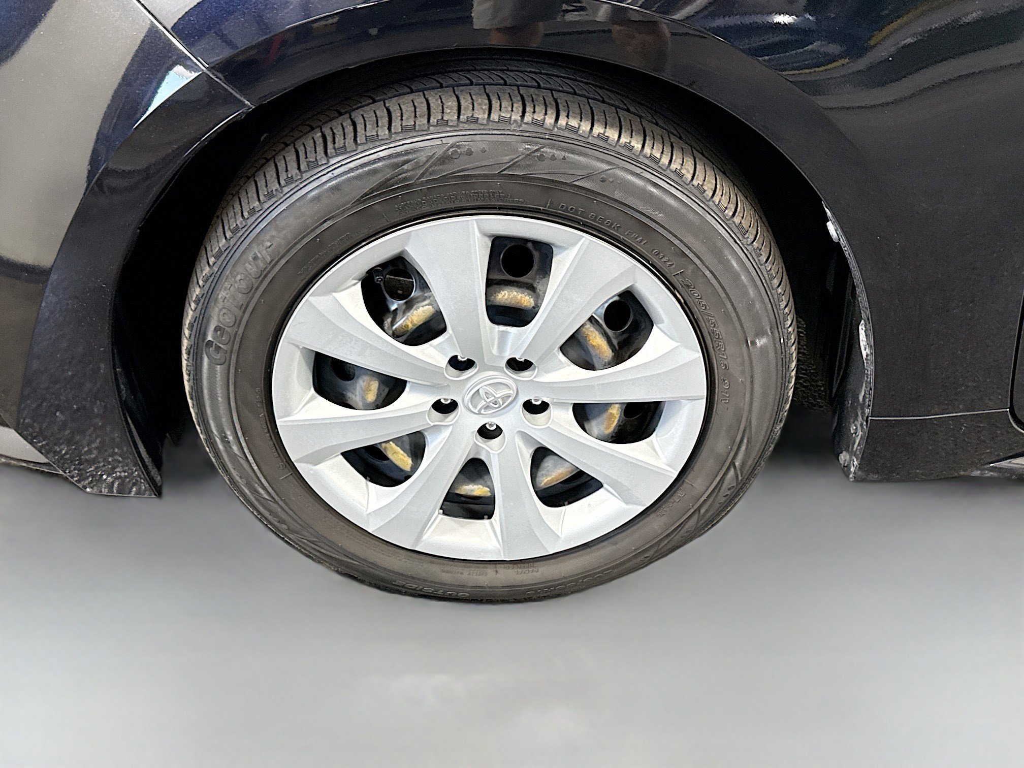 Used 2024 Toyota Corolla LE FWD image 37