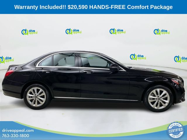 Used 2019 Mercedes-Benz C 300 4MATIC Sedan image 4