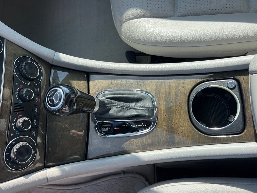 Used 2007 Mercedes-Benz C 230 Sedan image 32