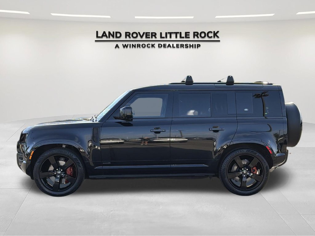 Used 2024 Land Rover Defender 110 X AWD/4WD image 6