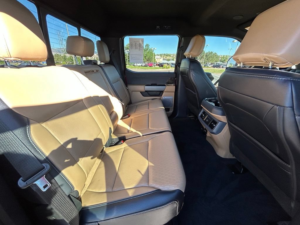 Used 2026 Ford F250 Lariat w/ Black Appearance Package AWD/4WD image 29
